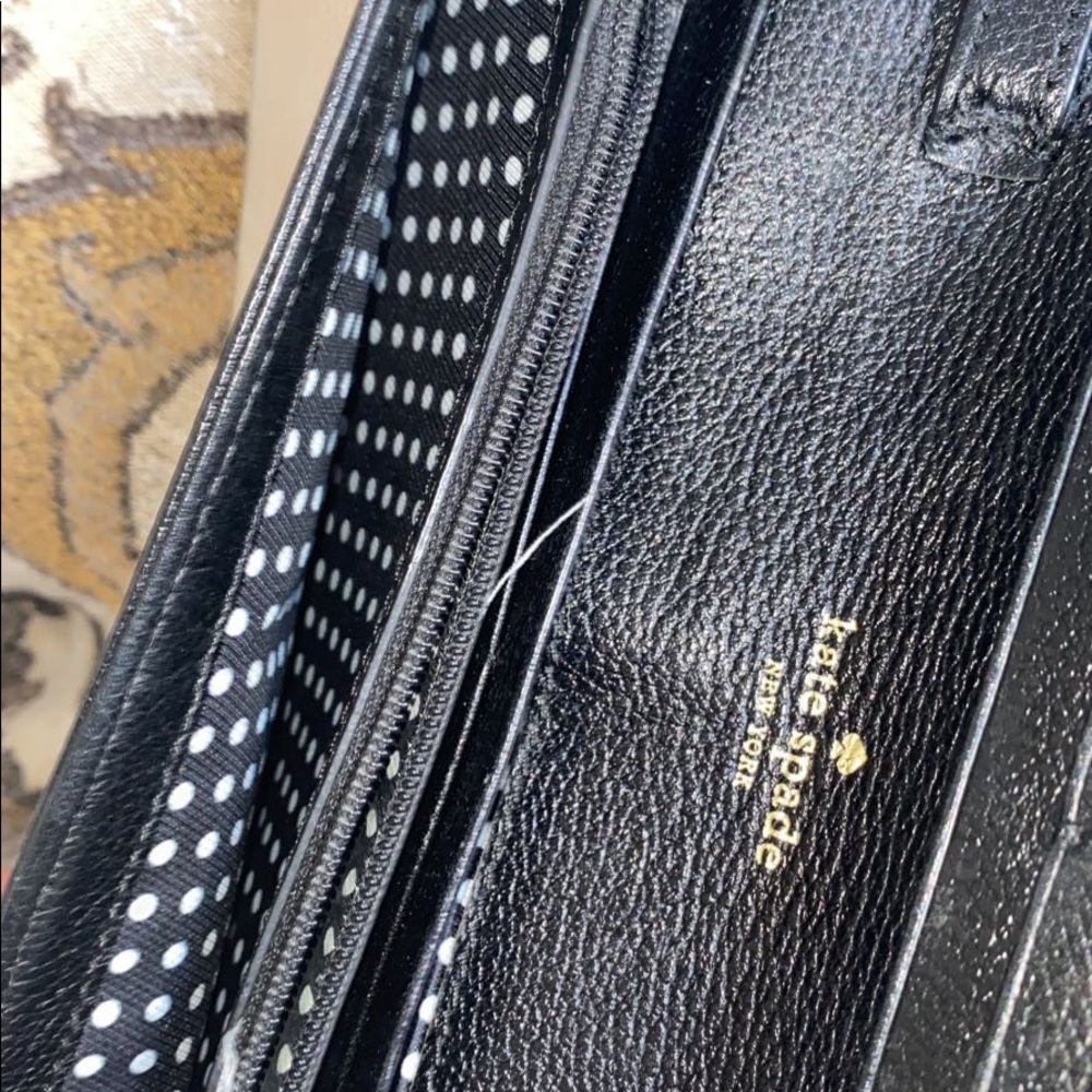 Kate Spade wallet - Picture 3 of 3